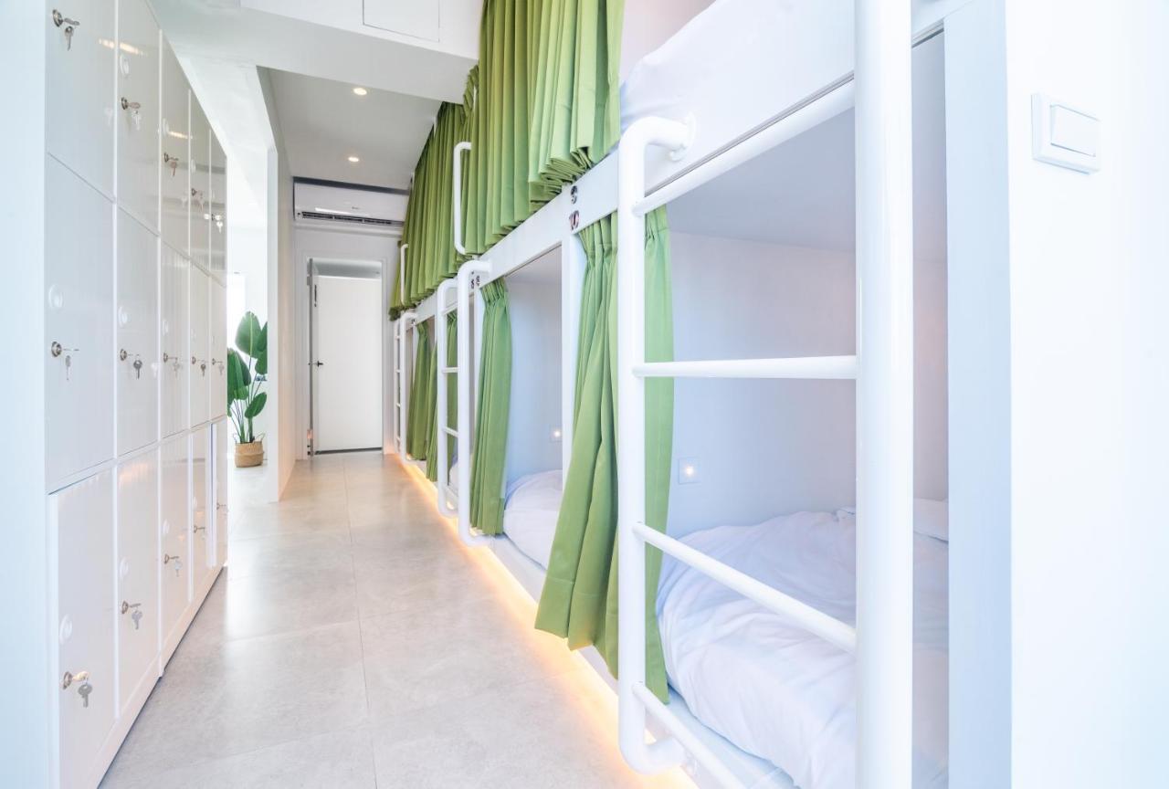 W3 Hostel Luodong Bagian luar foto