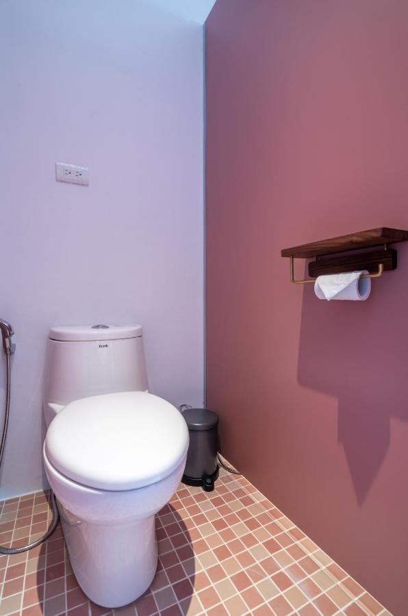 W3 Hostel Luodong Bagian luar foto